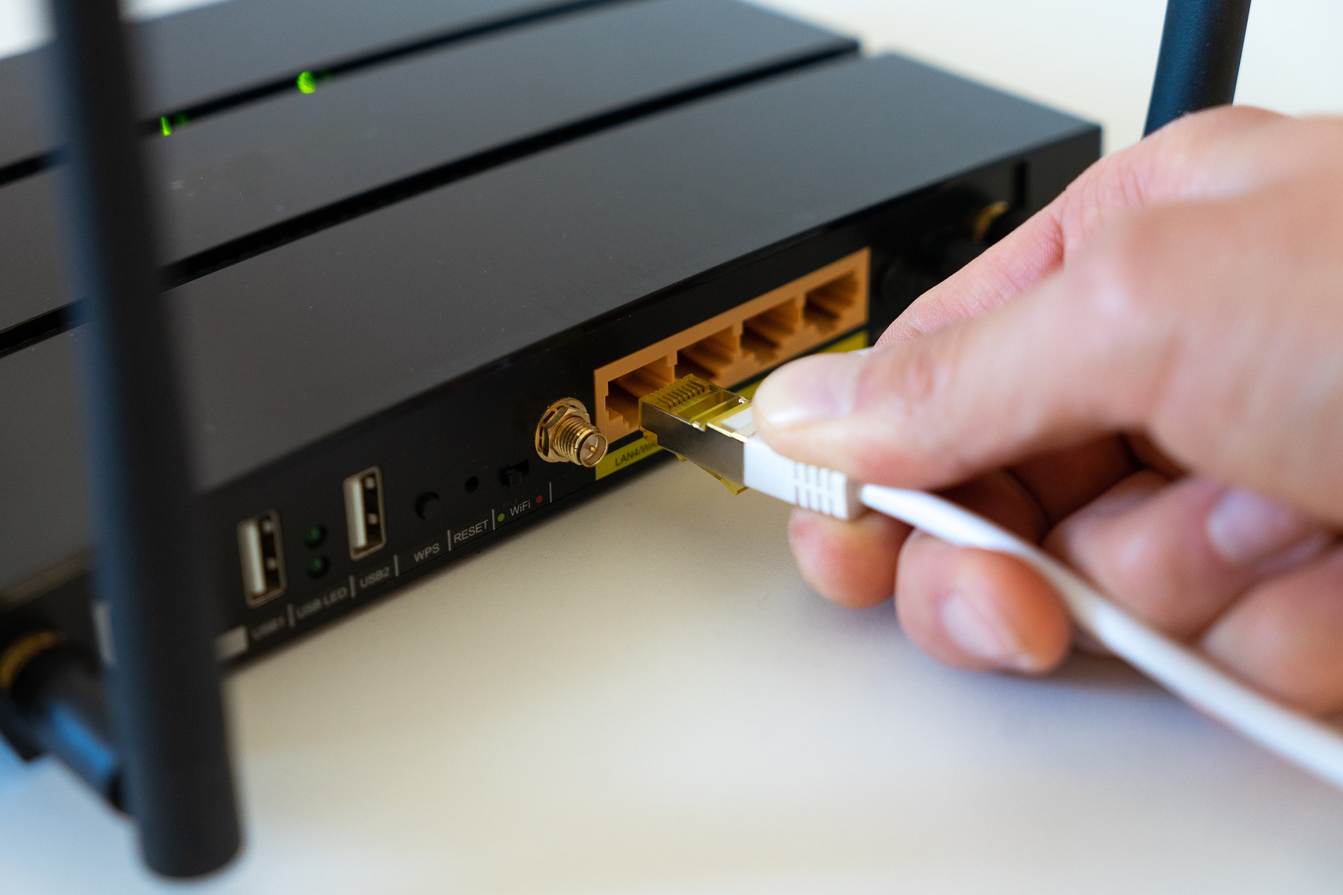 7 Best VPN Routers for Small Businesses (2024)